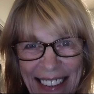 Meet your Posher, Liz